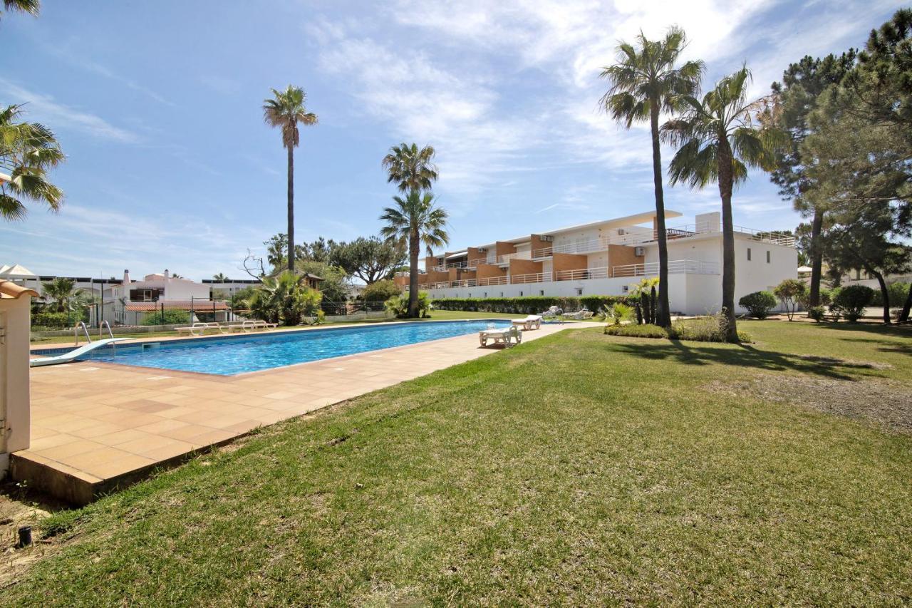 Yara Beach Apartments With Terrace Albufeira Eksteriør bilde